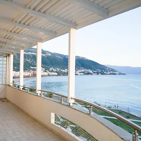 Polis Apartamento Vlorë